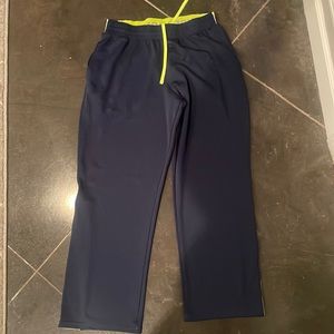 Under Armour, men’s athletic pants, size large